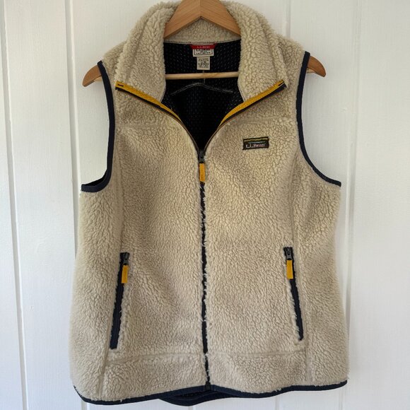 LLBean Sherpa Vest - Picture 1 of 4